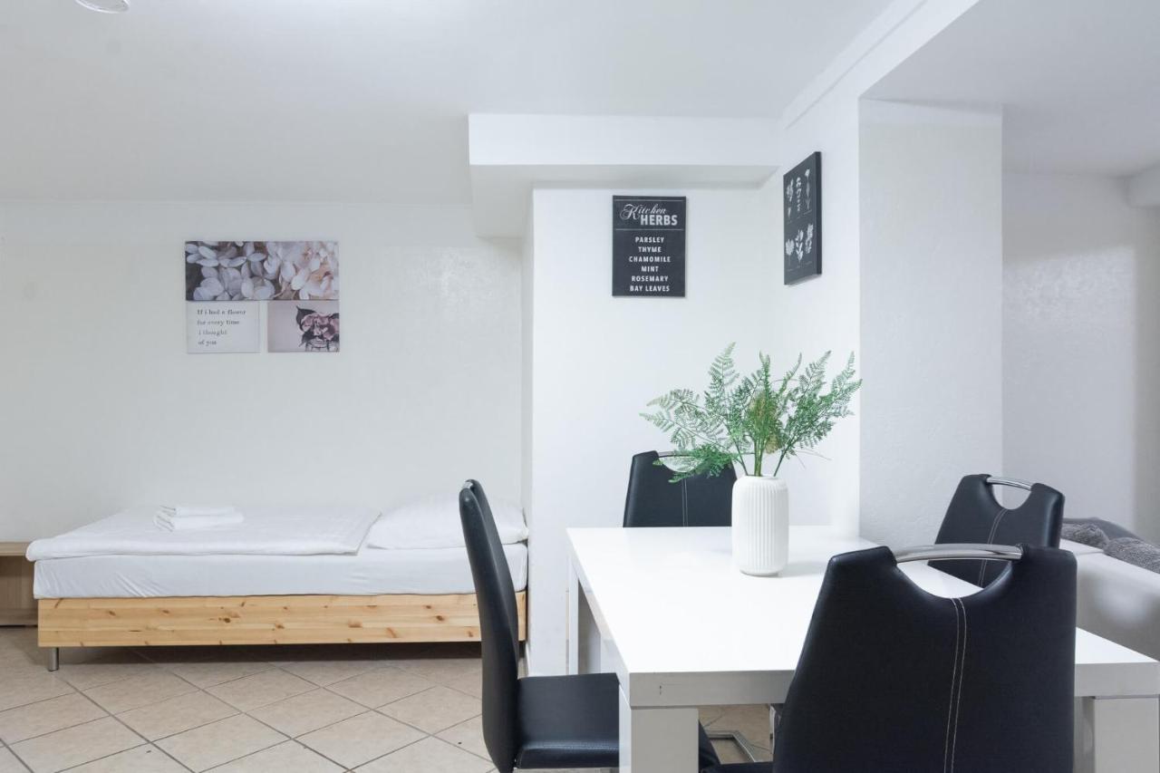 T&k - Messe - 2 - Garden Apartment *
